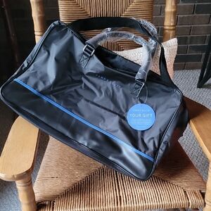 Perry Ellis classic duffle bag, black/blue